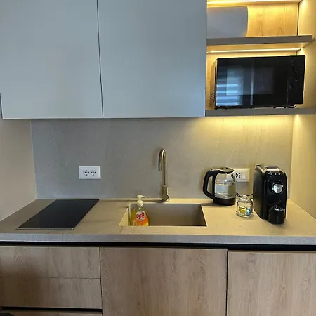 Apartman Chic In Center Tirana