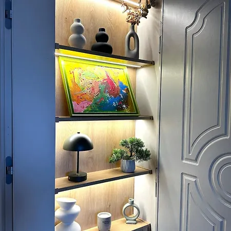 Apartman Chic In Center Tirana